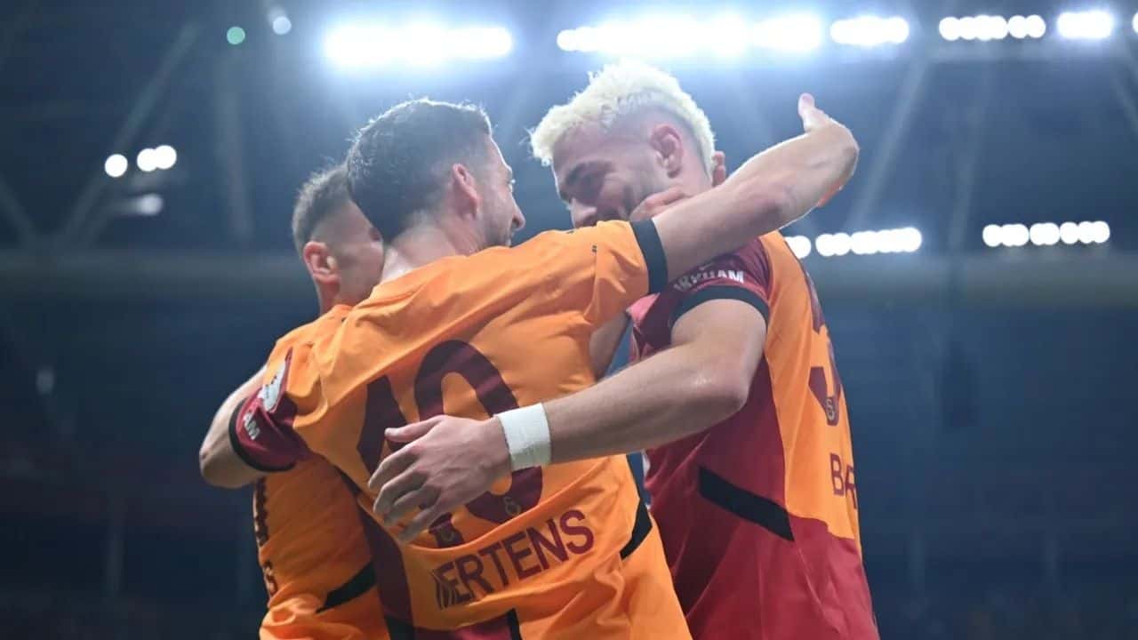 Galatasaray'da PAOK Maçı Öncesi Üç Eksik Oyuncu