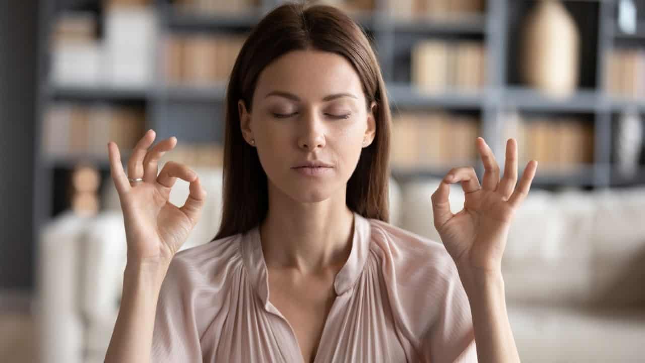 Stres Yönetiminde Meditasyonun Rolü Nedir