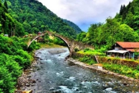 rize-ili-ve-ilceleri-tarih-kultur-ve-ekonomiyle-dolu-detayli-rehber.jpg