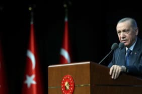 Cumhurbaşkanı Erdoğan'dan Üniversitelerde Reform ve Gençlerin Geleceği Üzerine Vurgu