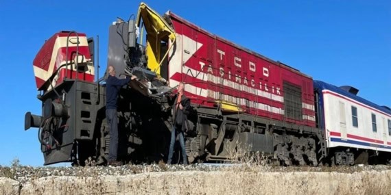 Muş'ta Tren Kazası 1 Ölü, 2 Yaralı